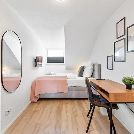 Apartmán Zentral - 4 Schlafzimmer - Kueche - Waschmaschine Ludwigsburg